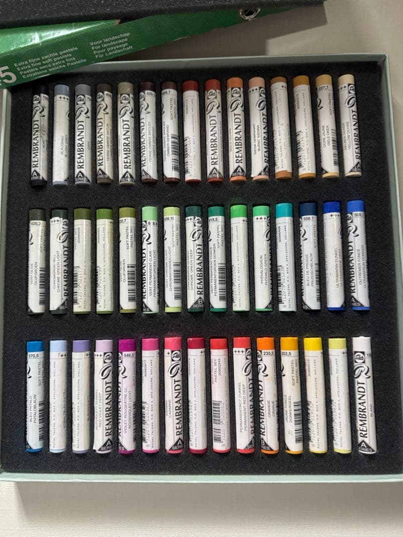 最終値下げ　新品　未使用　レンブラント　アーティスト用ソフトパステル　45色