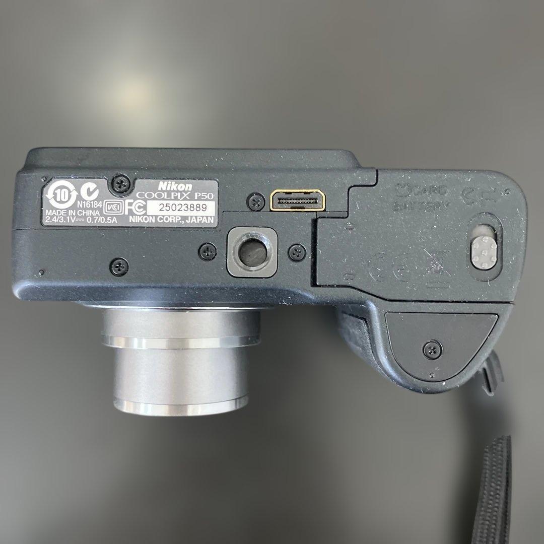 Nikon COOLPIX P50 ブラック　デジタルカメラ