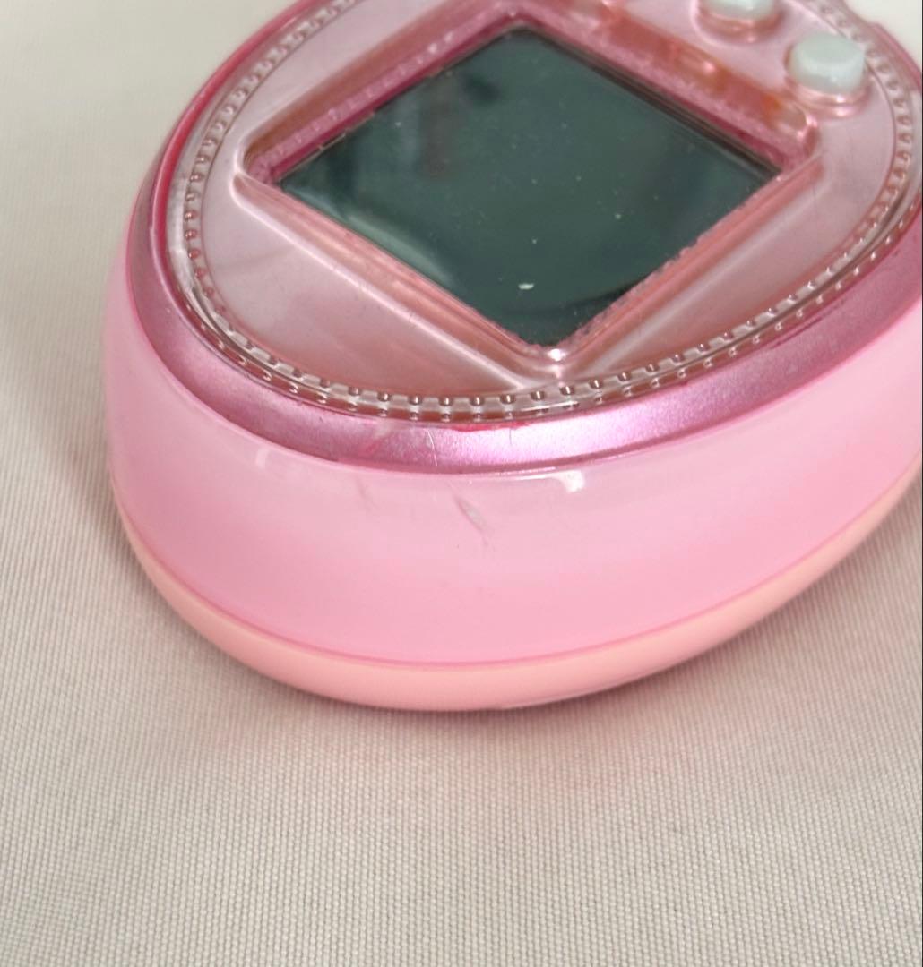 たまごっち4U+ ベビーピンク 希少品