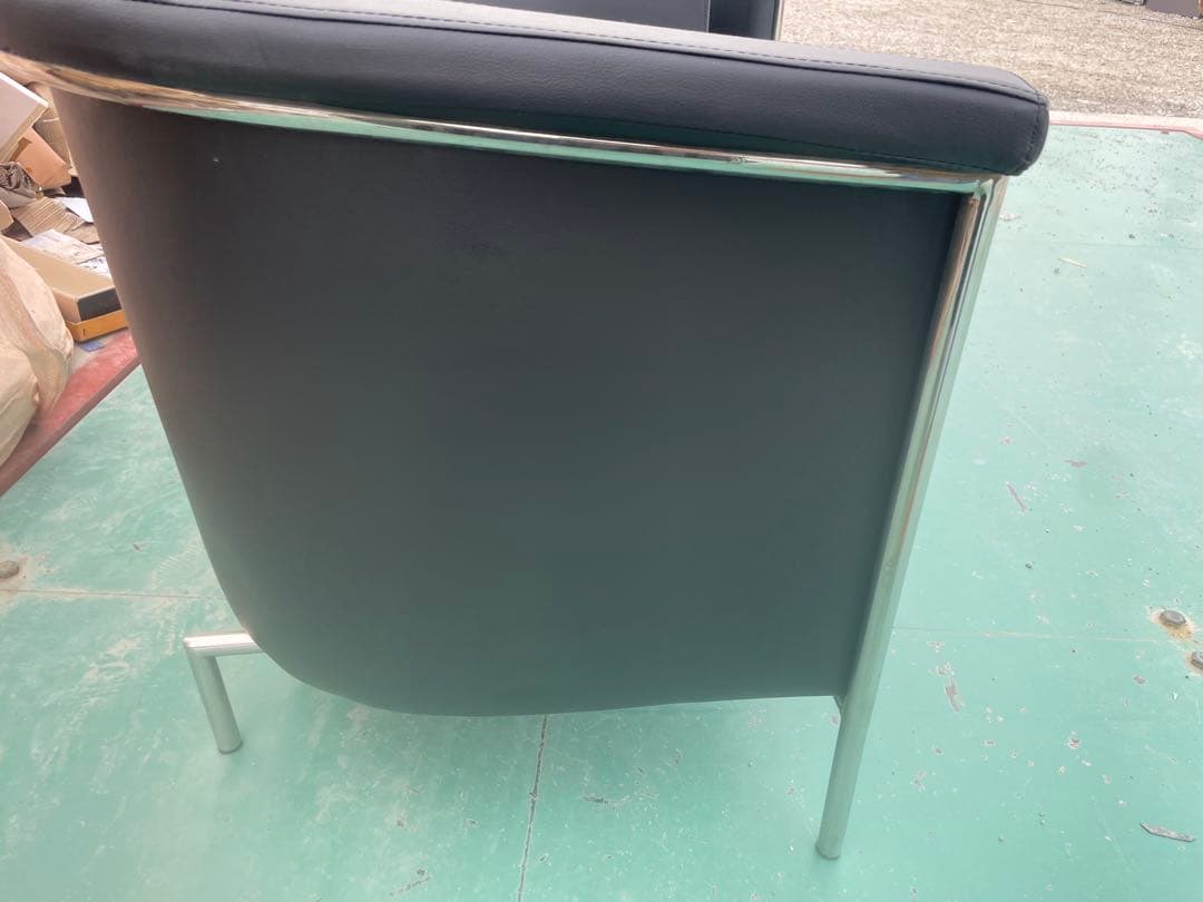 美品　2人掛け￼ソファー￼合皮クラブチェア◎モダンデザイン　店舗サロン書斎3\3