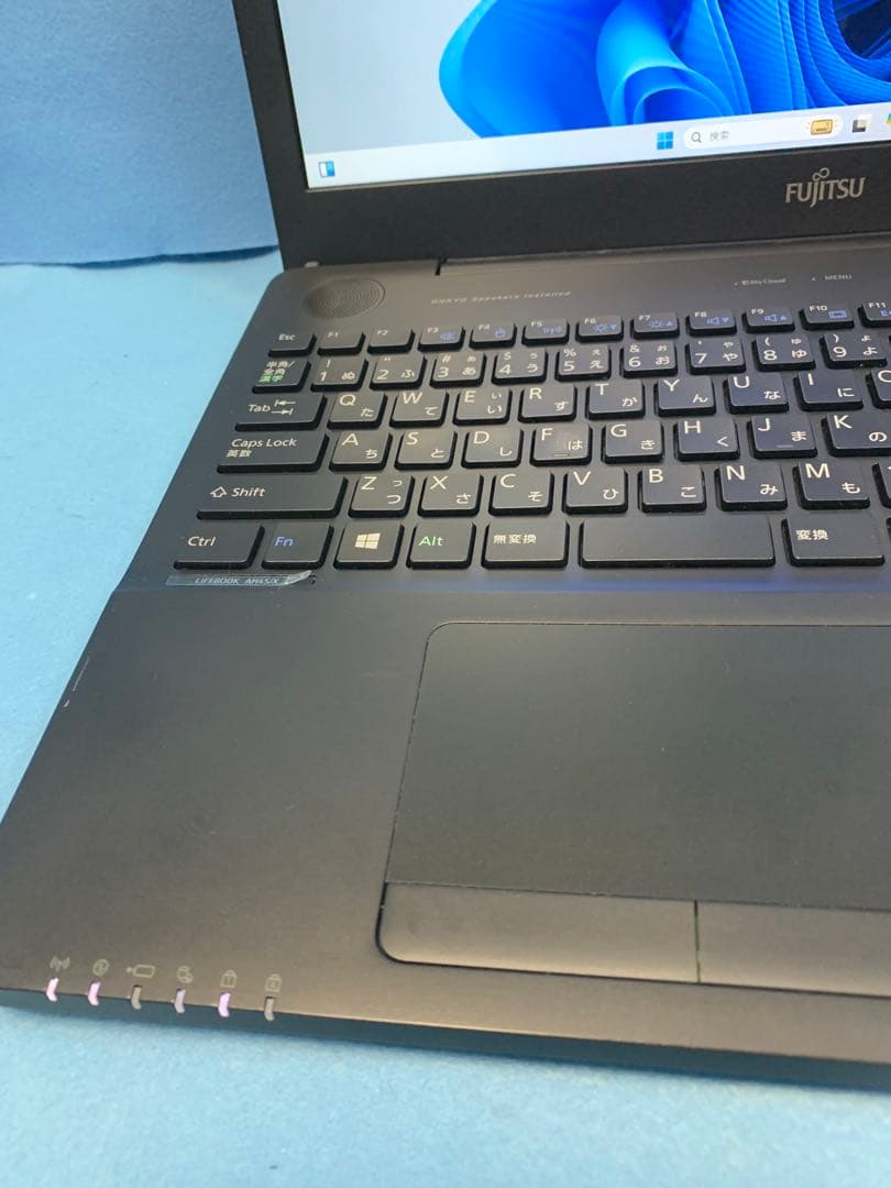 富士通/6th i3/Win11/BD/Office/新SSD/8GB㉚
