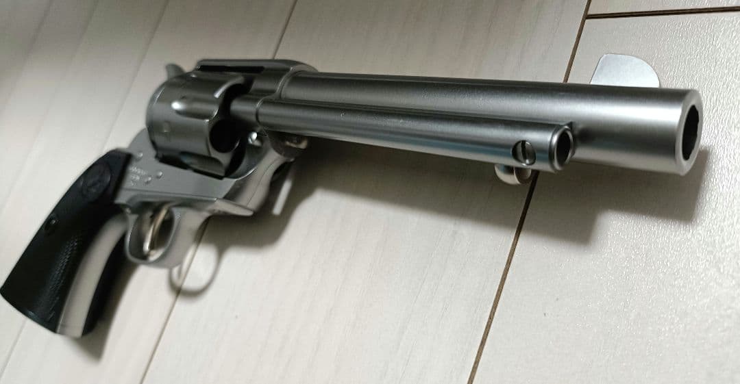 【中古品】東京マルイ エアガン「SAA.45 アーティラリー シルバー」セット