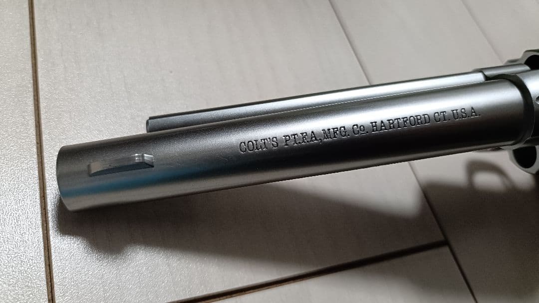 【中古品】東京マルイ エアガン「SAA.45 アーティラリー シルバー」セット