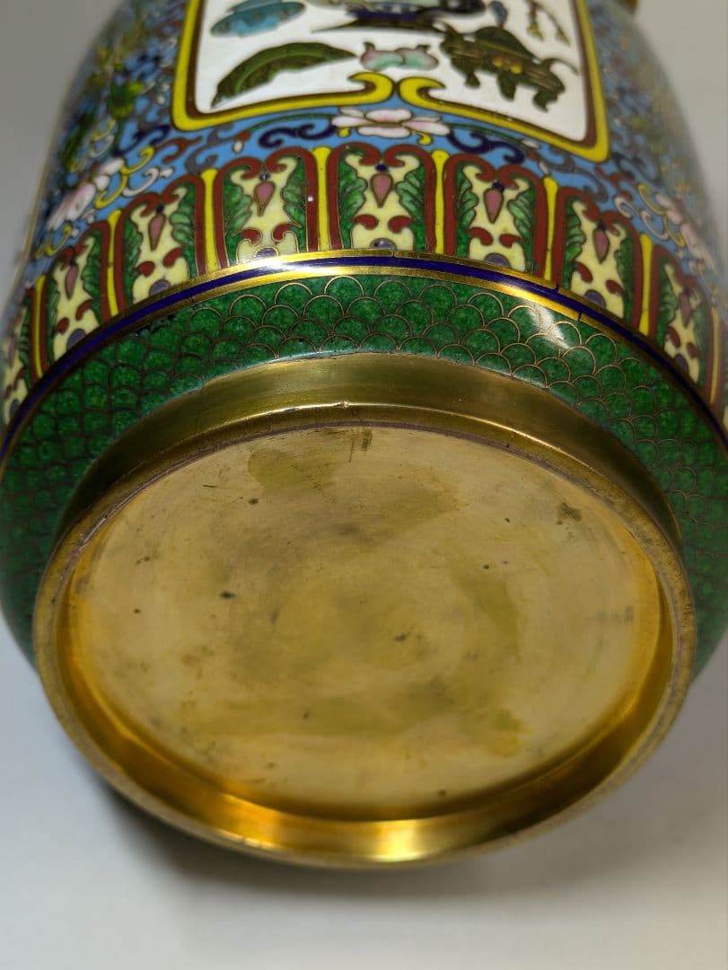 中国美術　有線七宝　花瓶　古玩　骨董　草花吉祥文様　宝物　牡丹唐草