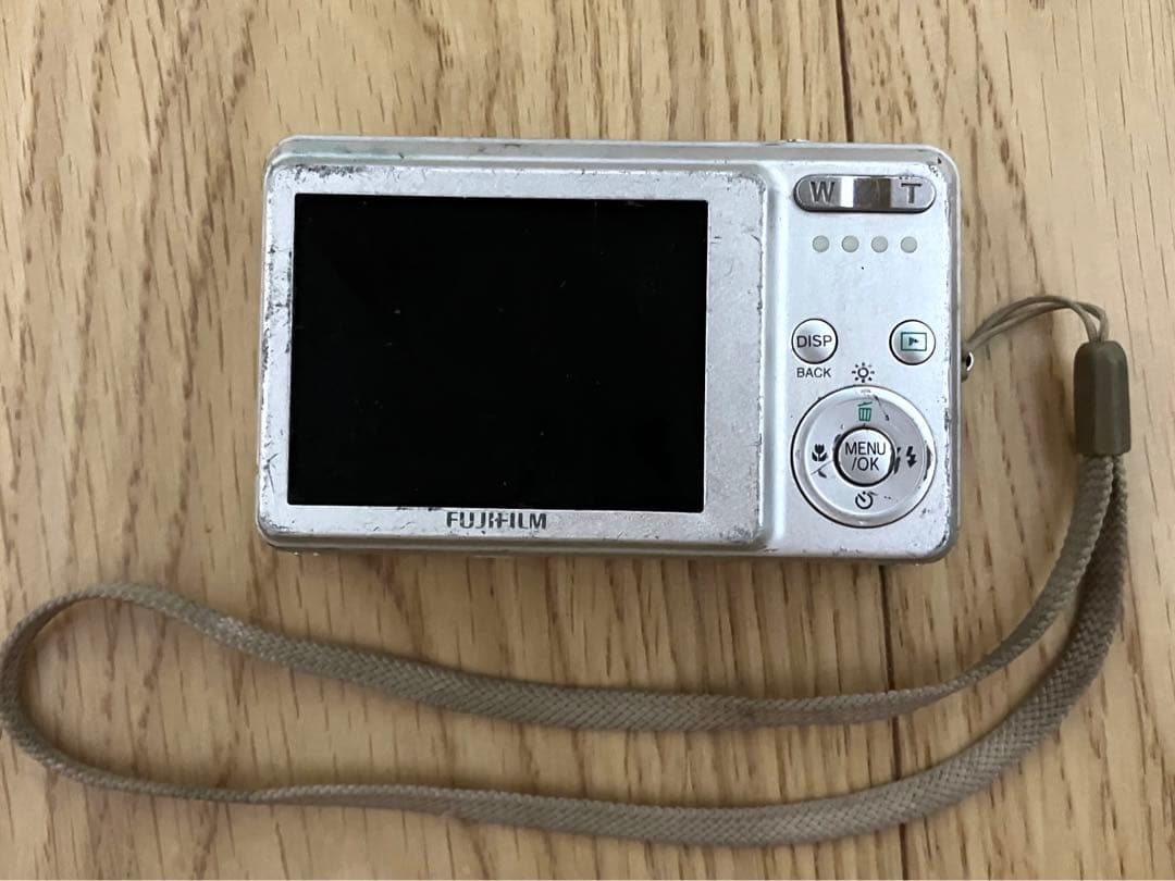 FUJIFILM　FinePix J10　デジタルカメラ