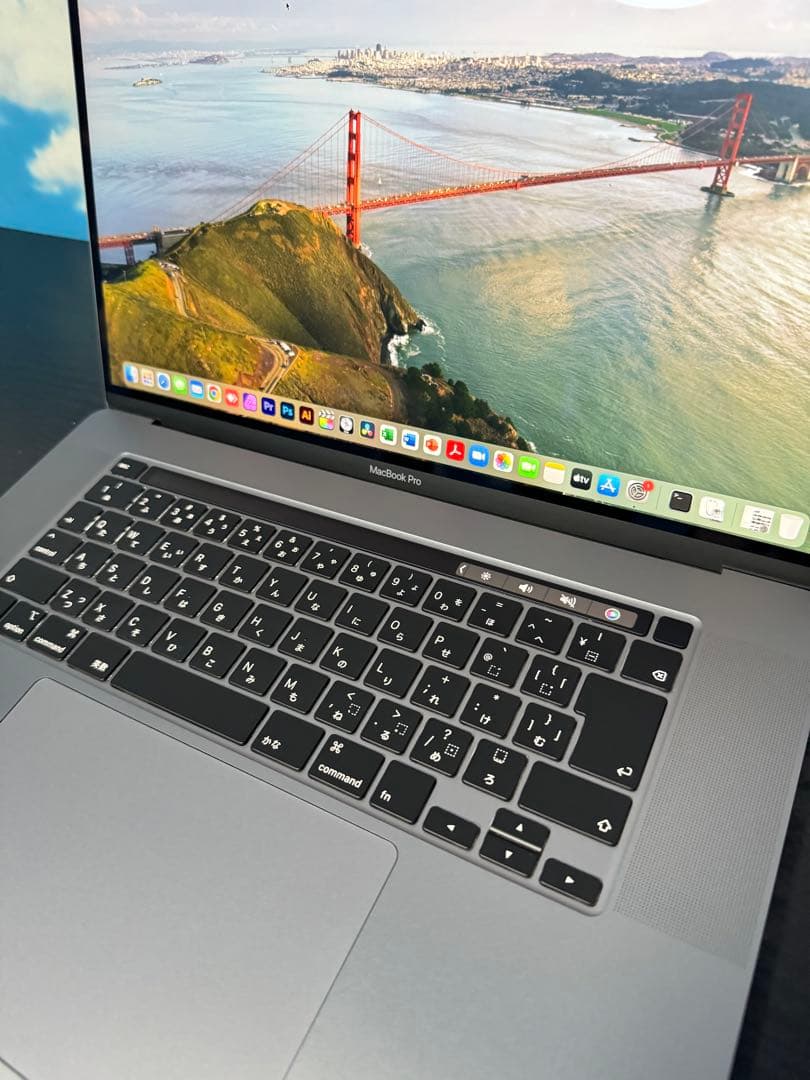 美品 MacBook Pro 16インチ i9 32/2TB CAD&3D設計