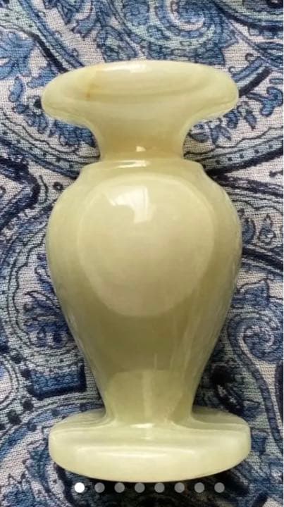 金運爆上げ　牡鹿半島産大理石一輪挿し