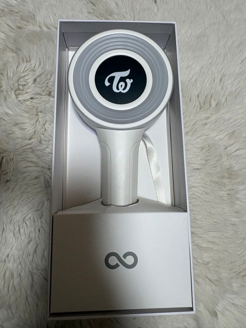 TWICE ペンライト 箱付き