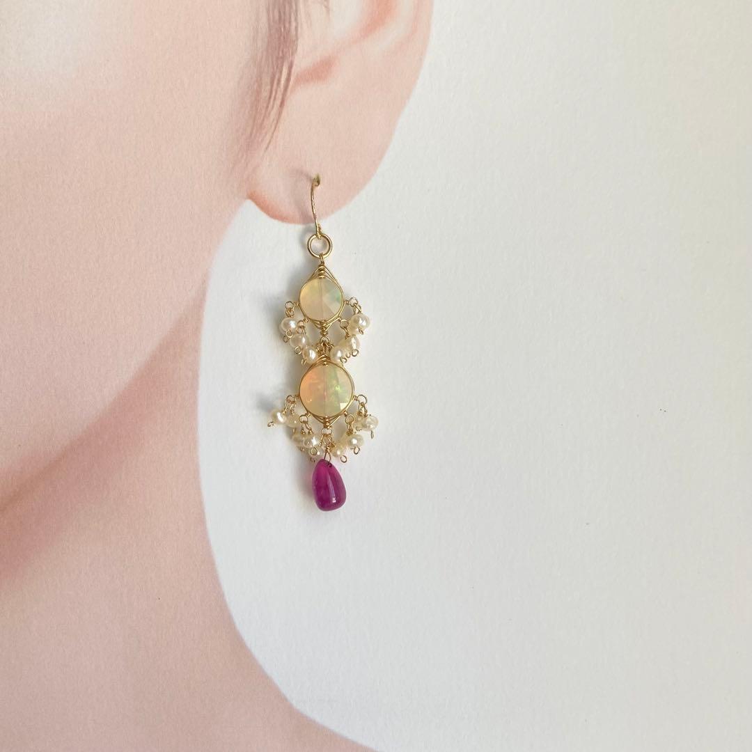 14kgf オパールとルビーのピアス