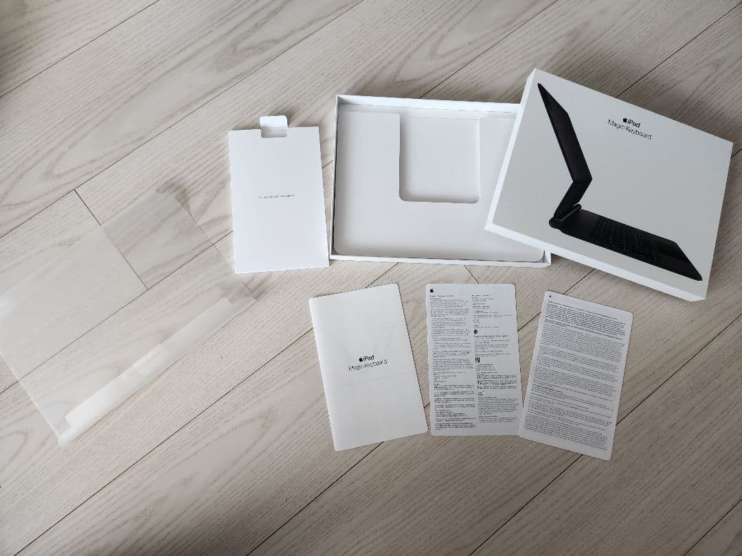 iPadair4世代256GB/Magic Keyboard/KINGONEペン