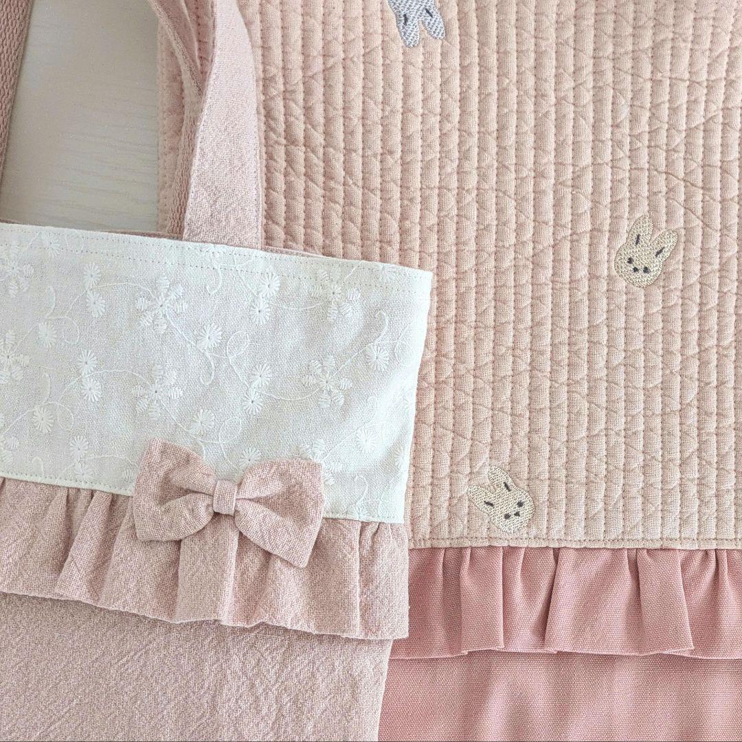ハンドメイド　入園入学セット　レッスンバック　ランチマット　うさぎ刺繍ヌビ
