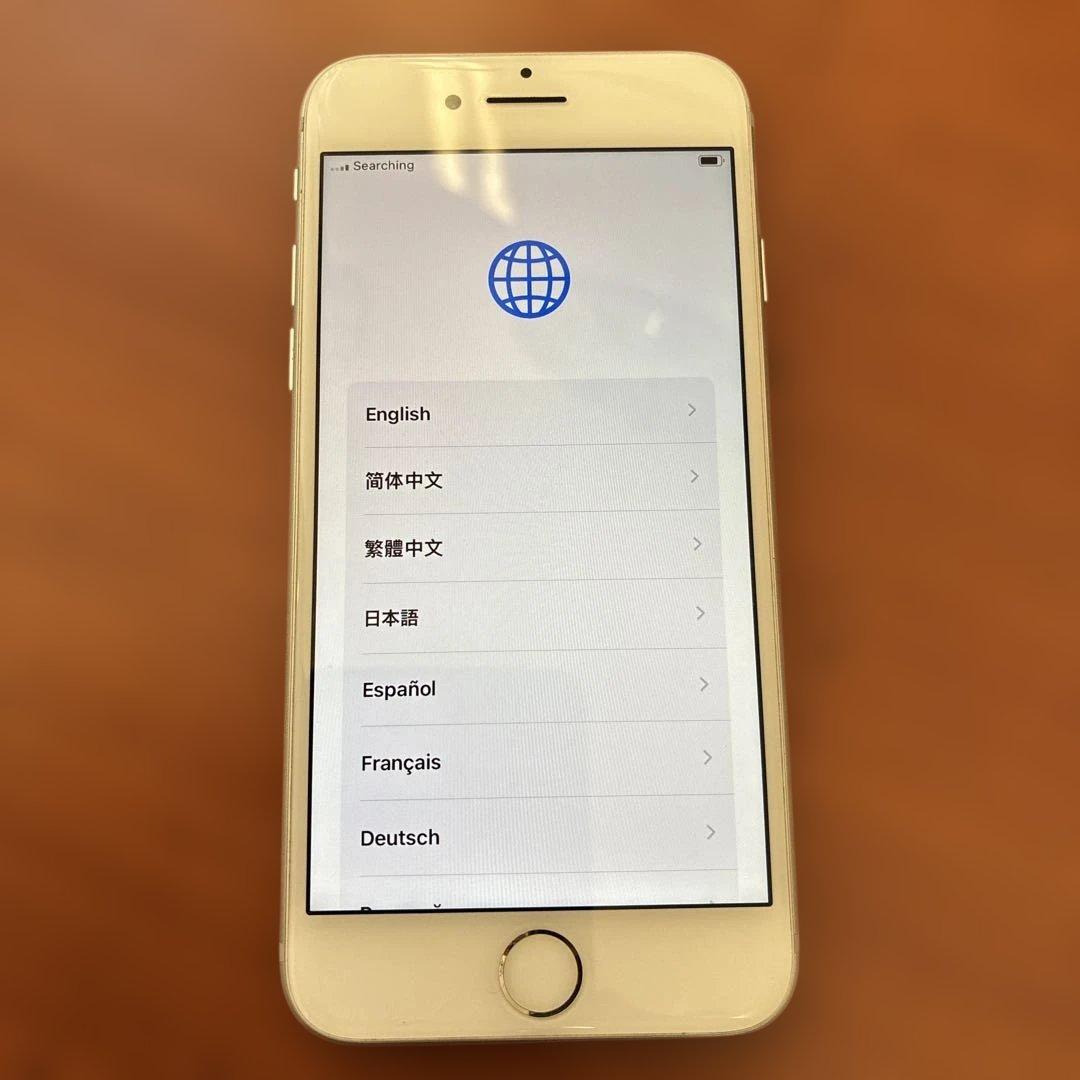 Apple iPhone 7 シルバー 本体 32GB