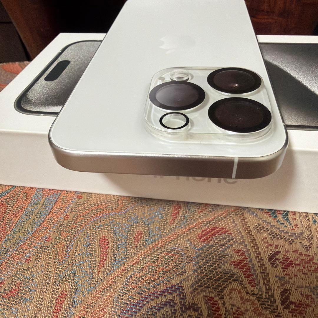 iPhone15Pro 128G バッテリー95% 極美品