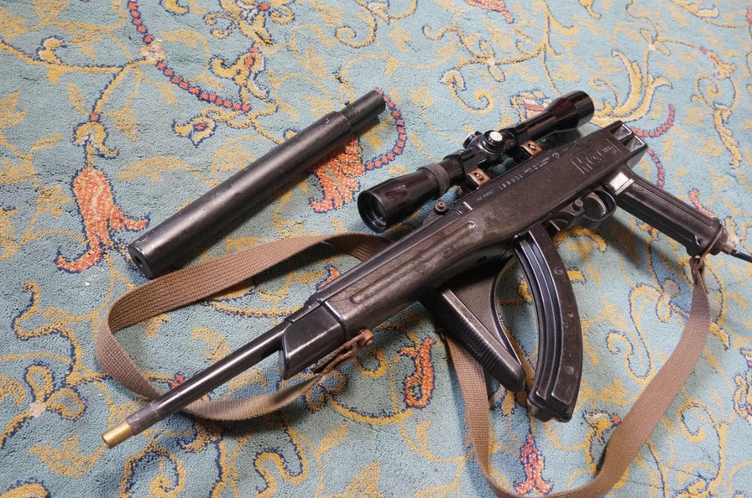 MGC Ruger10/22 ブラックパンサー　スコープ付　ガスガン 現状品