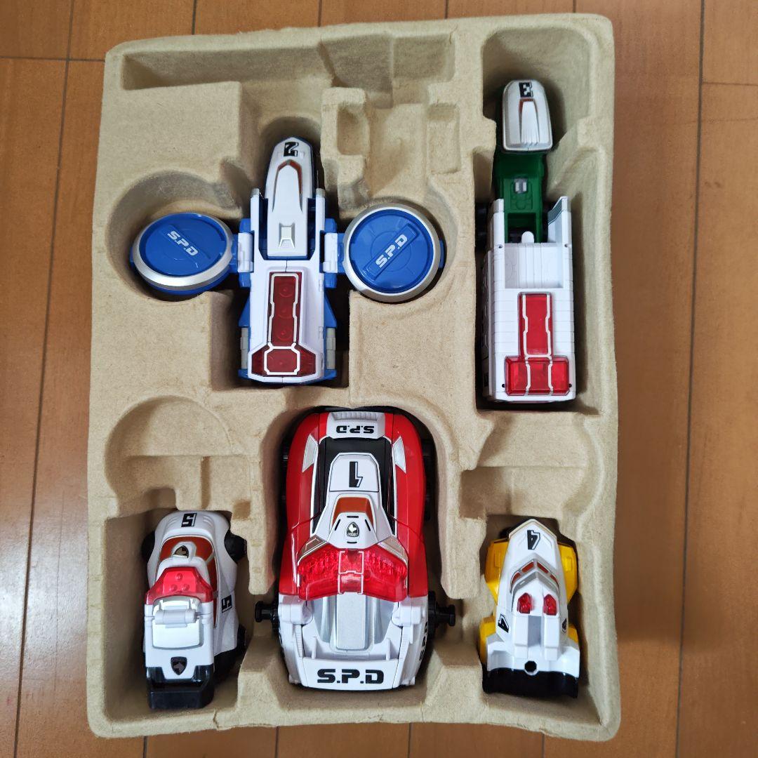 特捜戦隊デカレンジャー　DX 特捜合体　デカレンジャーロボ
