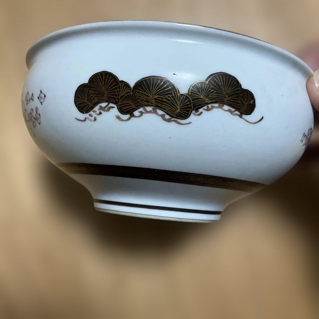 九谷、明治時代の手描きの鳳凰と祥瑞の磁器鉢、ニュウあり