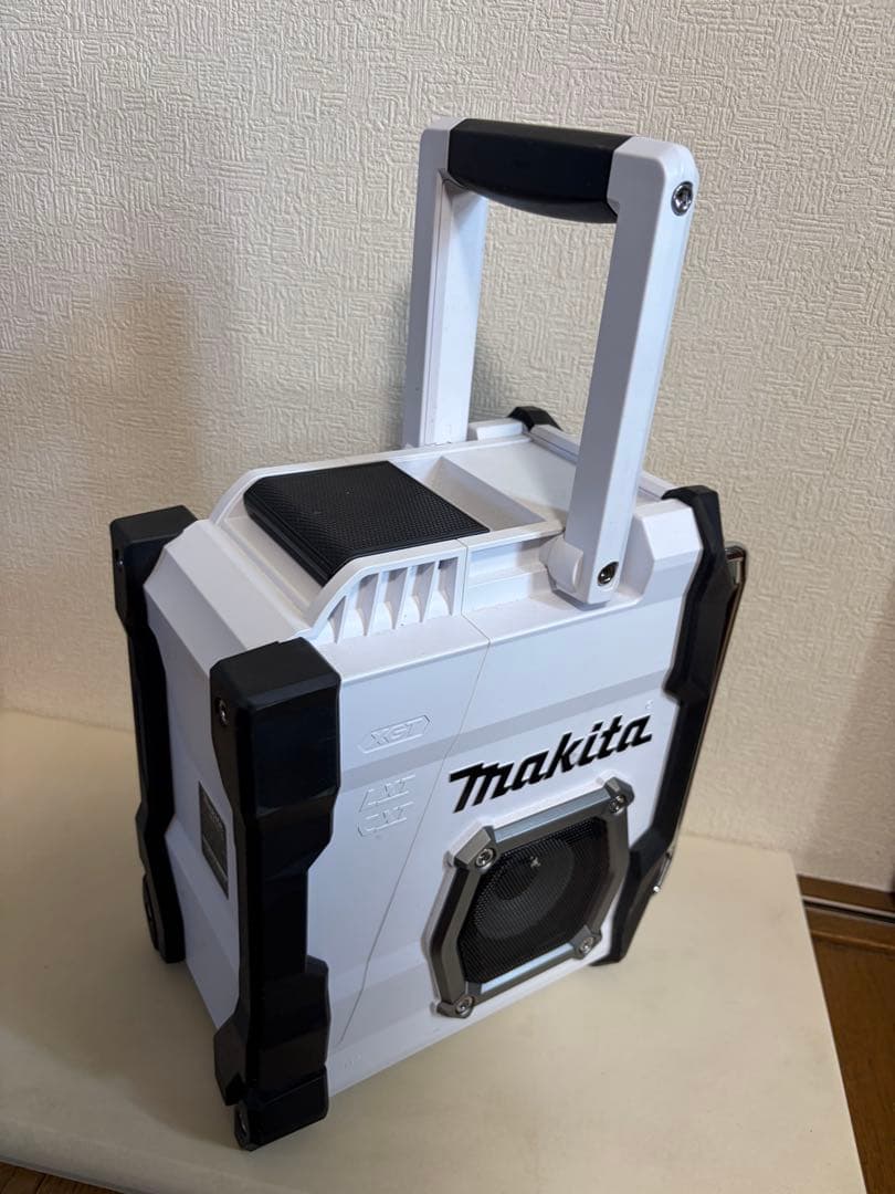Makita MR001GZW（白）ホワイト 充電器付き