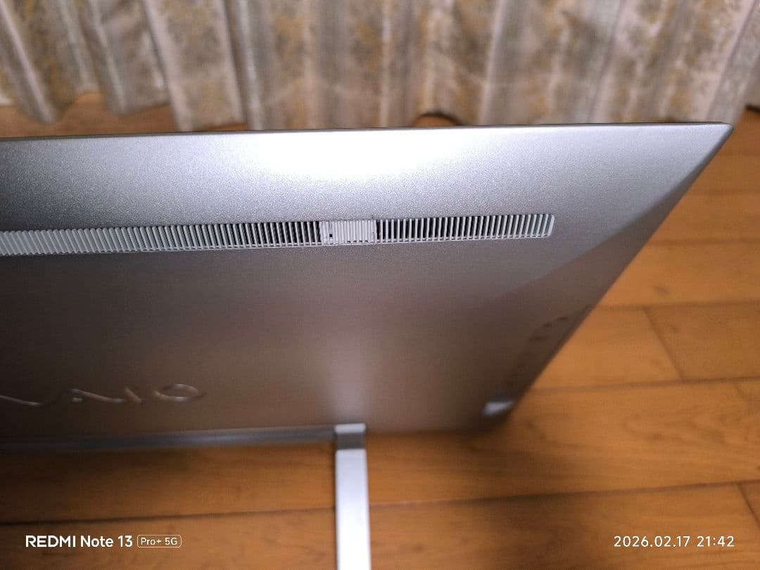 ソニー製21インチPC VAIO TAP21 SVT2122SBJ