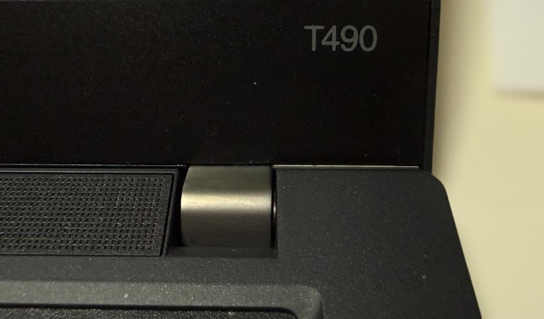 Lenovo ThinkPad T490 本体　Core-7 第10世代CPU