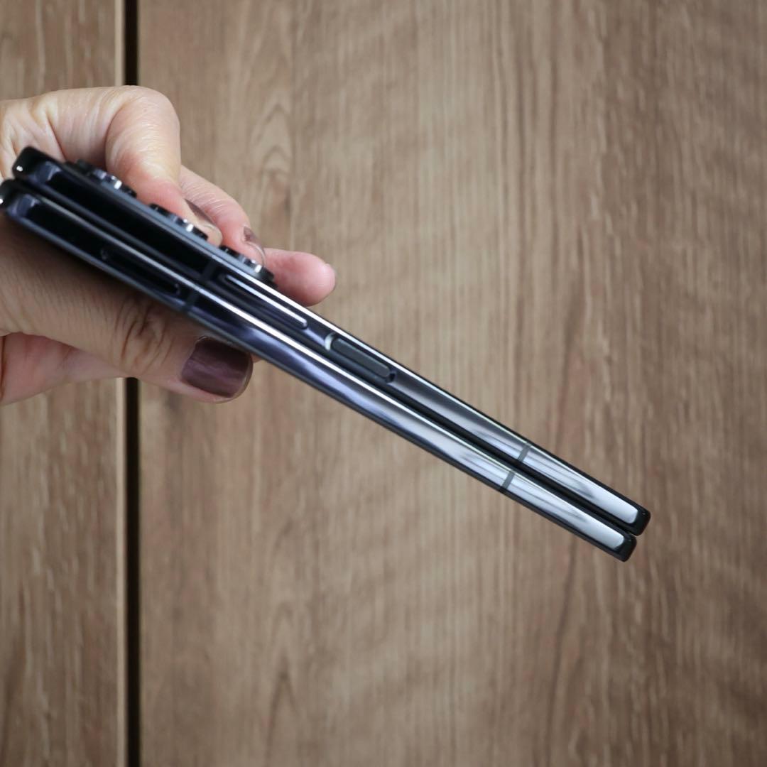 【美品】Galaxy Z Fold5【512GBSIMフリー】