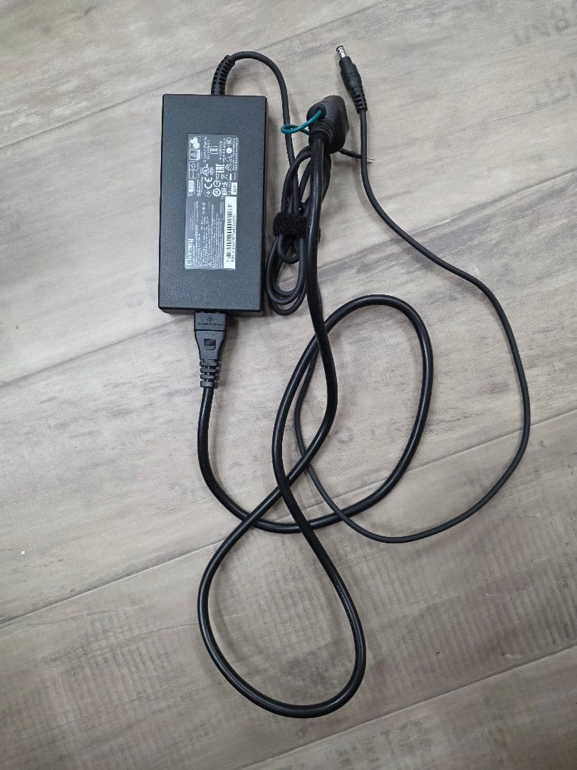 Anker USB-C Dock 13-in-1 ドッキング ステーション