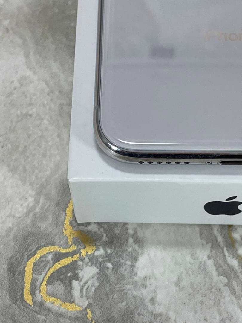 【極美品】iPhone X 64GB 【100%】