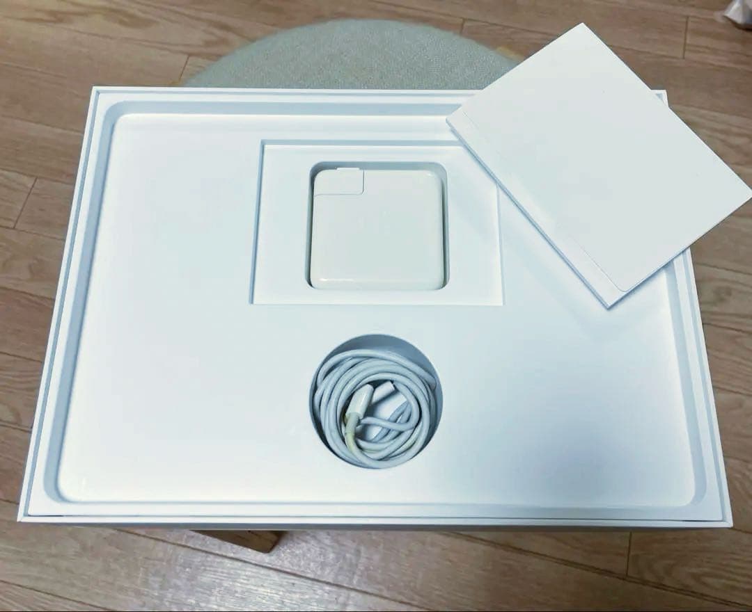 Apple MacBookPro MLL42J/A スペースグレー 13.3難有