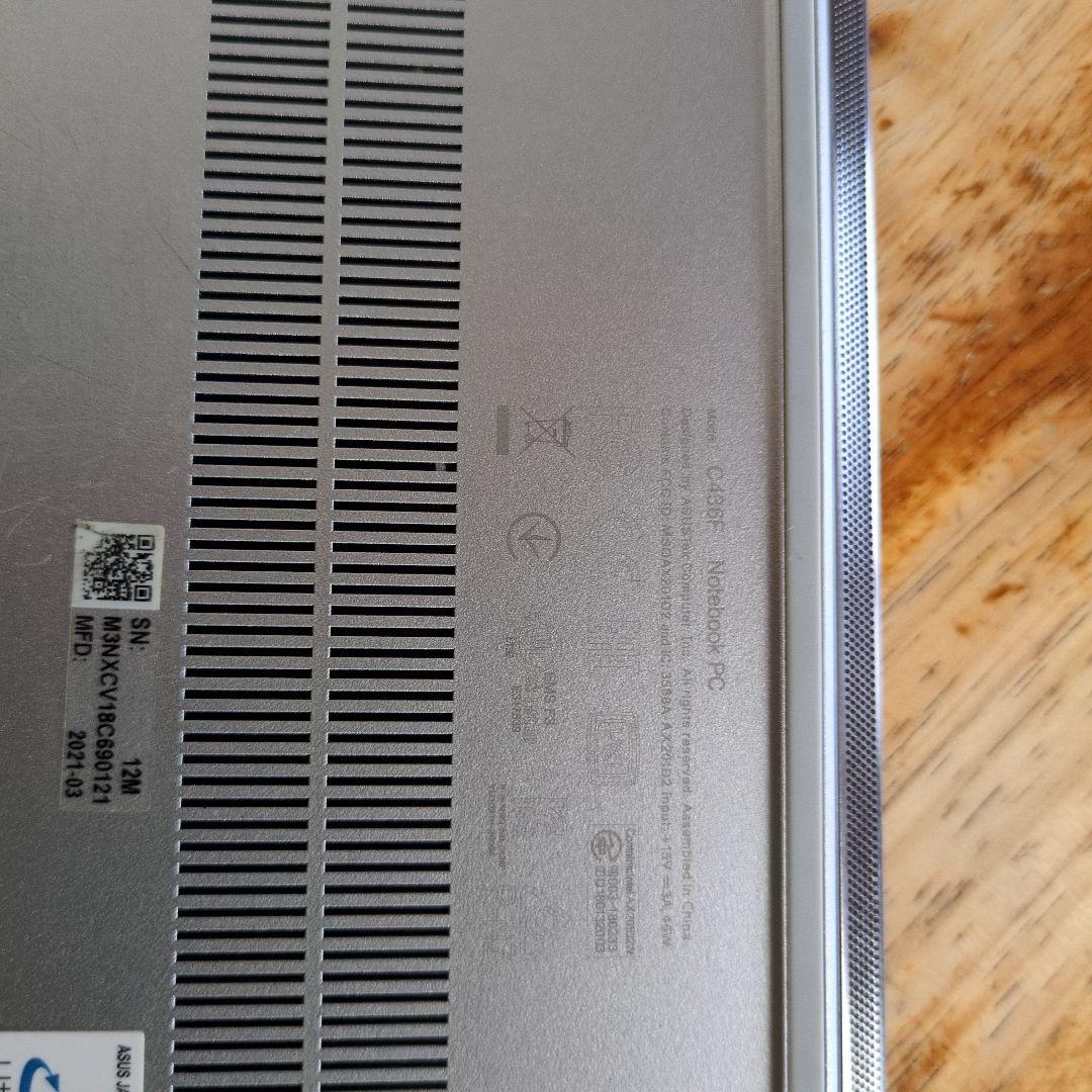 Chromebook本体 ASUS Chrombook C436FA-E10161