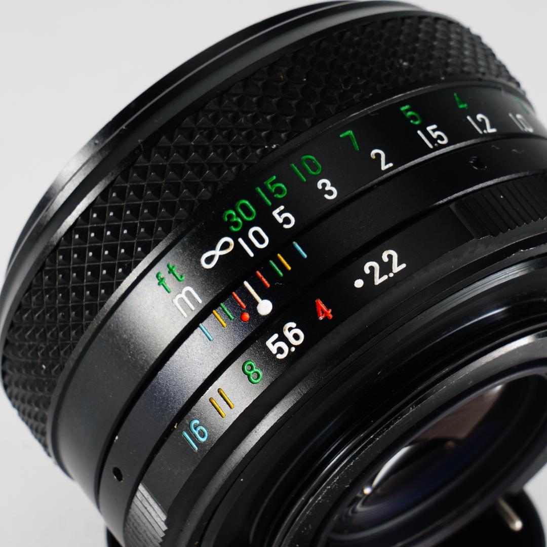 泡のようなボケで日常に彩り FUJINON 55mm F2.2 666