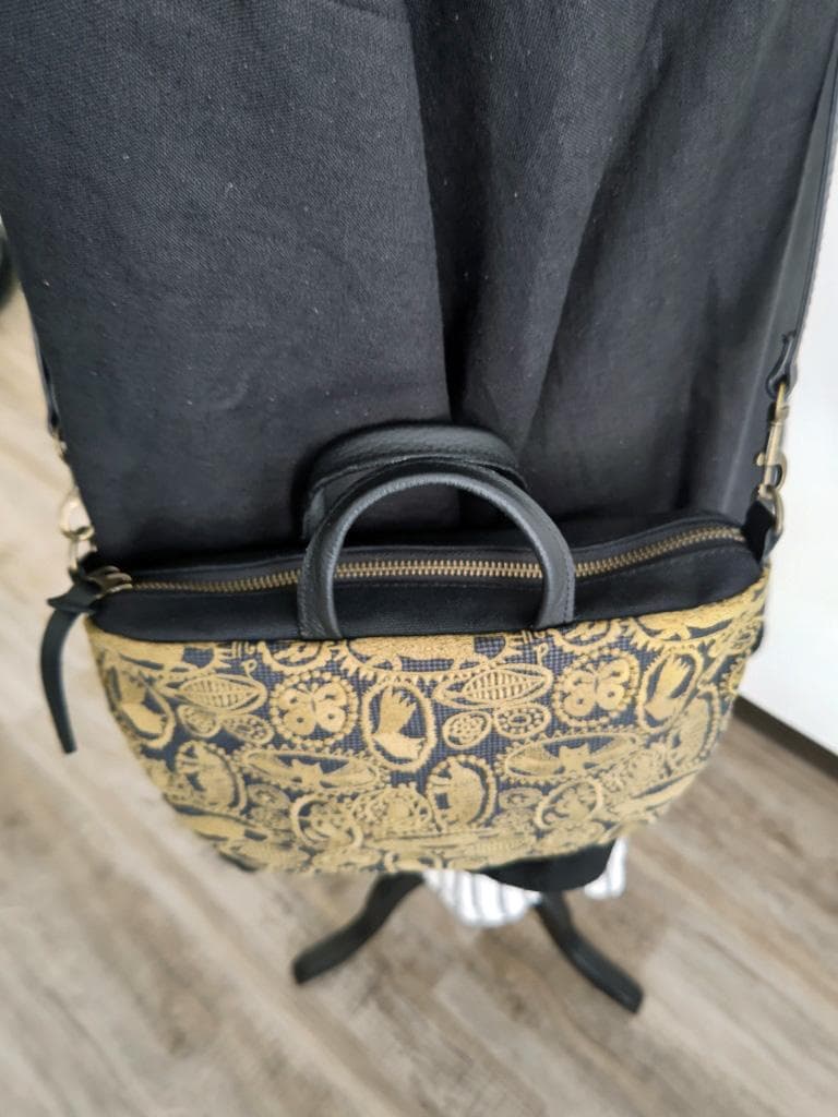 coco様 /jungle reliefジャングルレリーフチャコール/ミニラウ