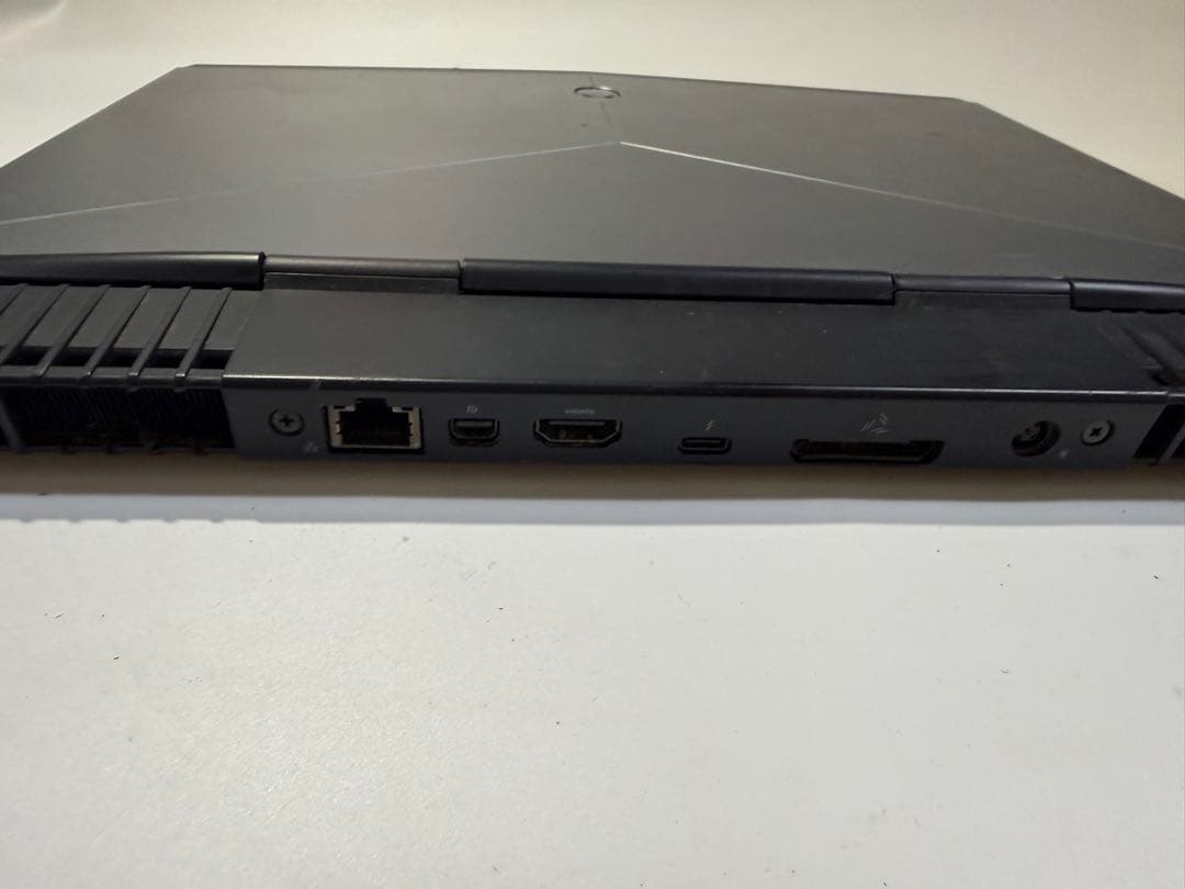 DELL Alienware ノートパソコン