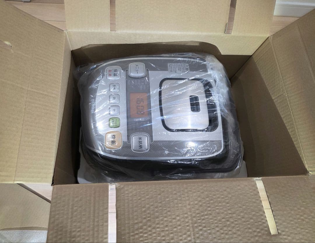 中古品 アイリスオーヤマ 炊飯器 5.5合 RC-PA50-B