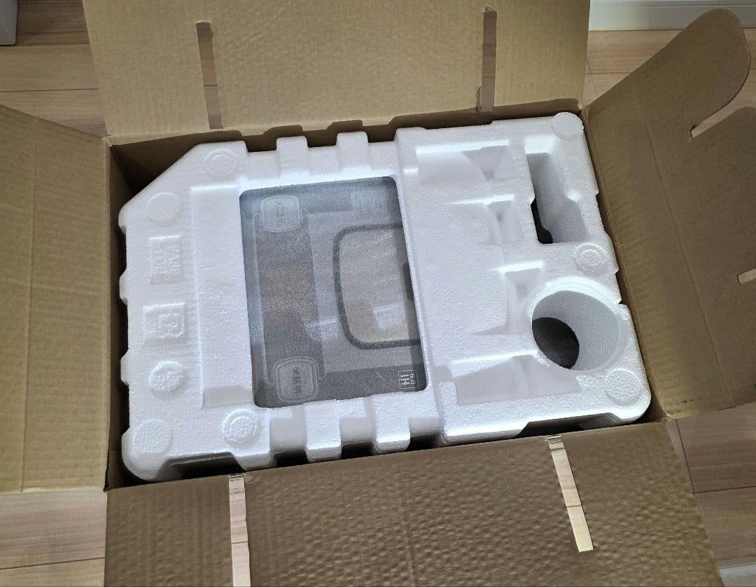 中古品 アイリスオーヤマ 炊飯器 5.5合 RC-PA50-B