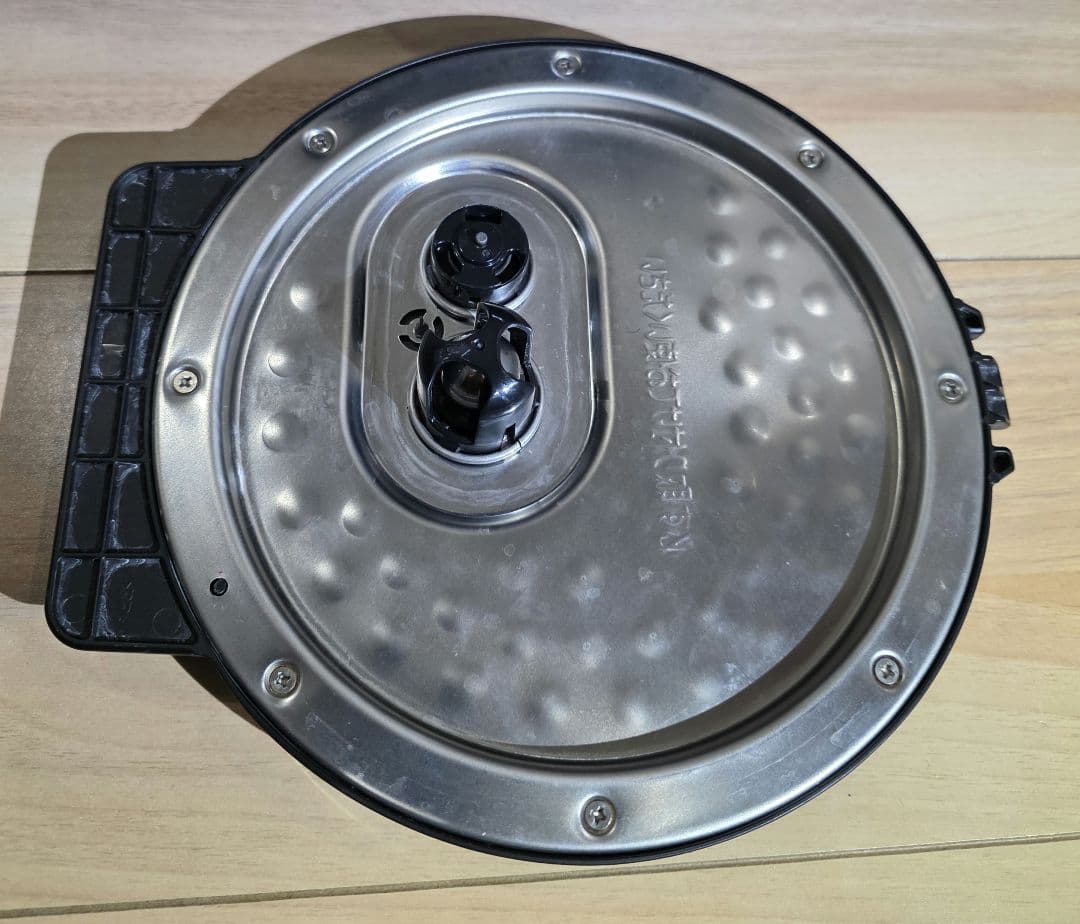 中古品 アイリスオーヤマ 炊飯器 5.5合 RC-PA50-B