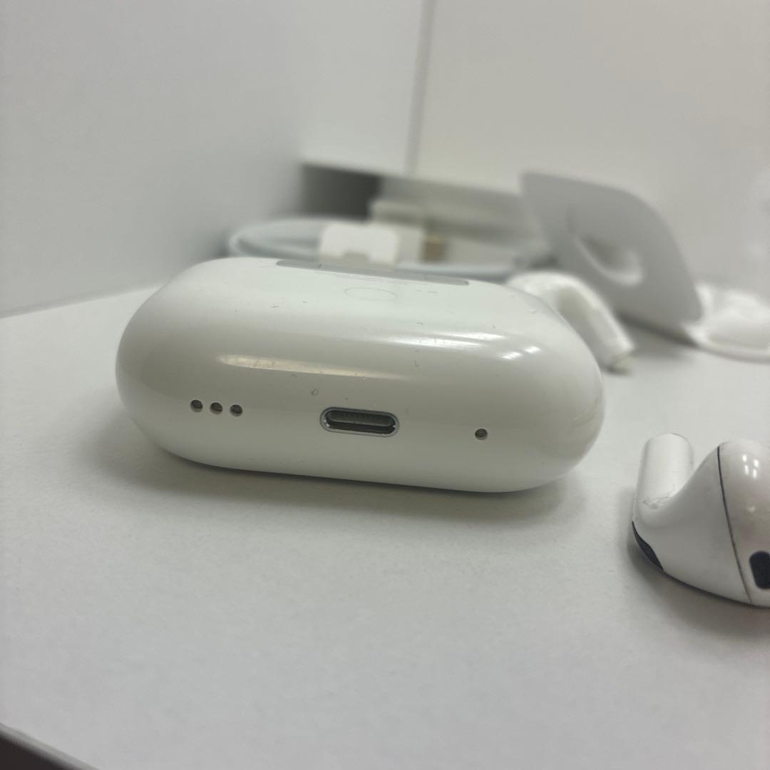 【一部難あり】　AirPods Pro（第2世代)　Lightningポート