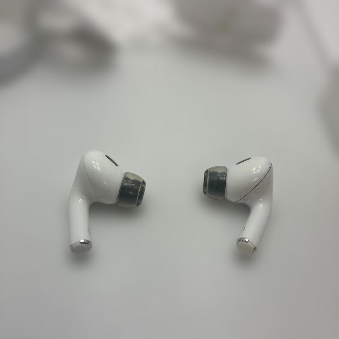 【一部難あり】　AirPods Pro（第2世代)　Lightningポート