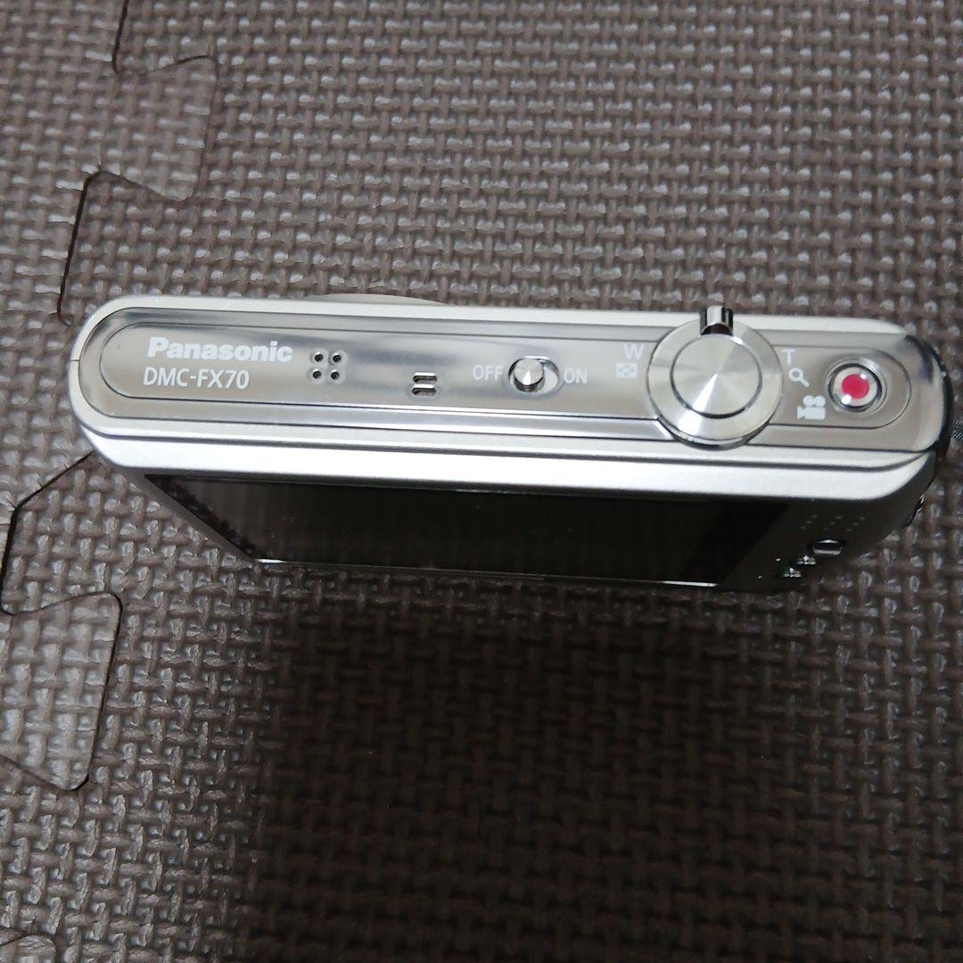 Panasonic LUMIX DMC-FX70 シルバー　コンパクトデジカメ