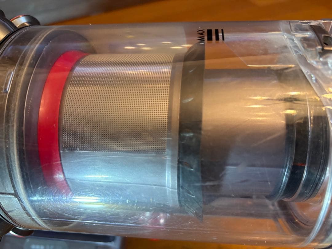 Dyson ダイソン　SV12 コードレスクリーナー