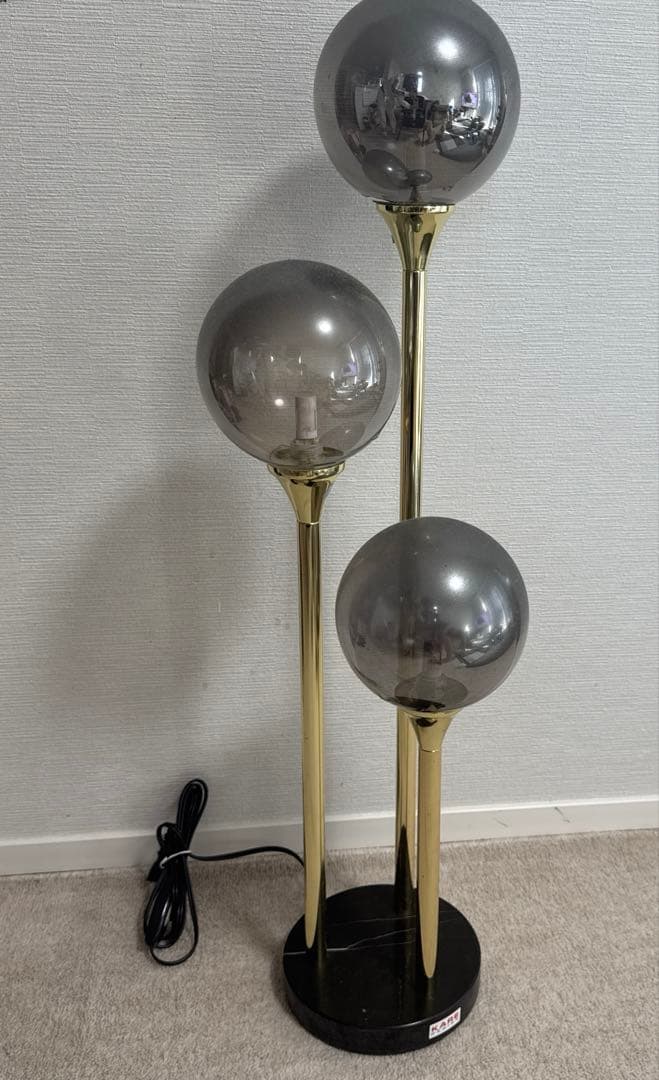 アルカポネ トレ テーブルランプ