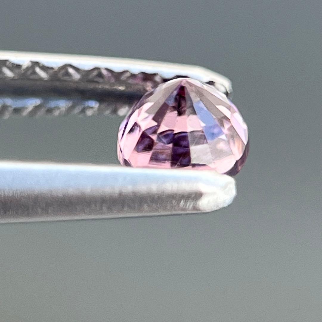 スリランカ産非加熱天然ピンクスピネルルース