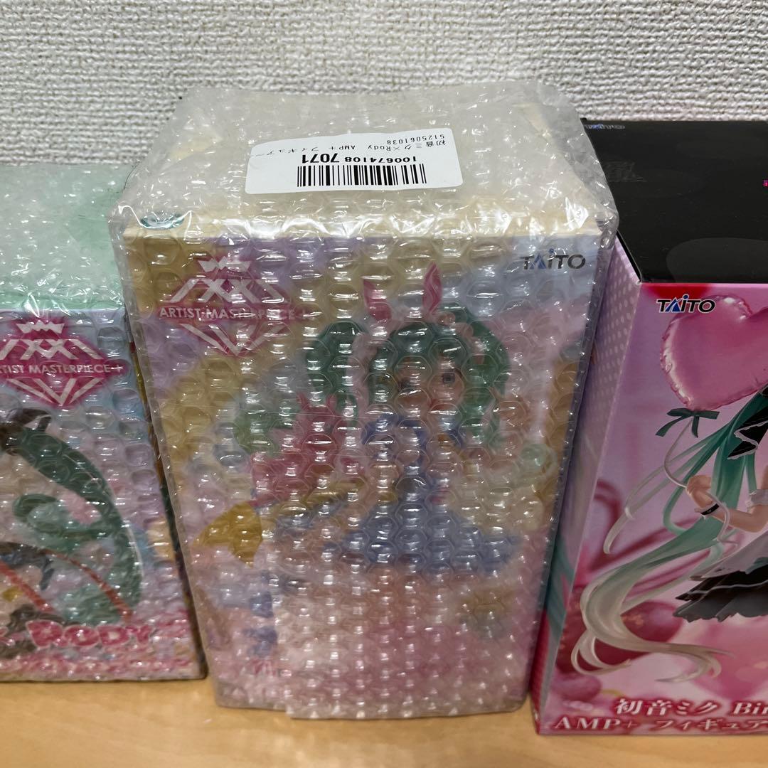 amp初音ミクフィギュア　3種セット