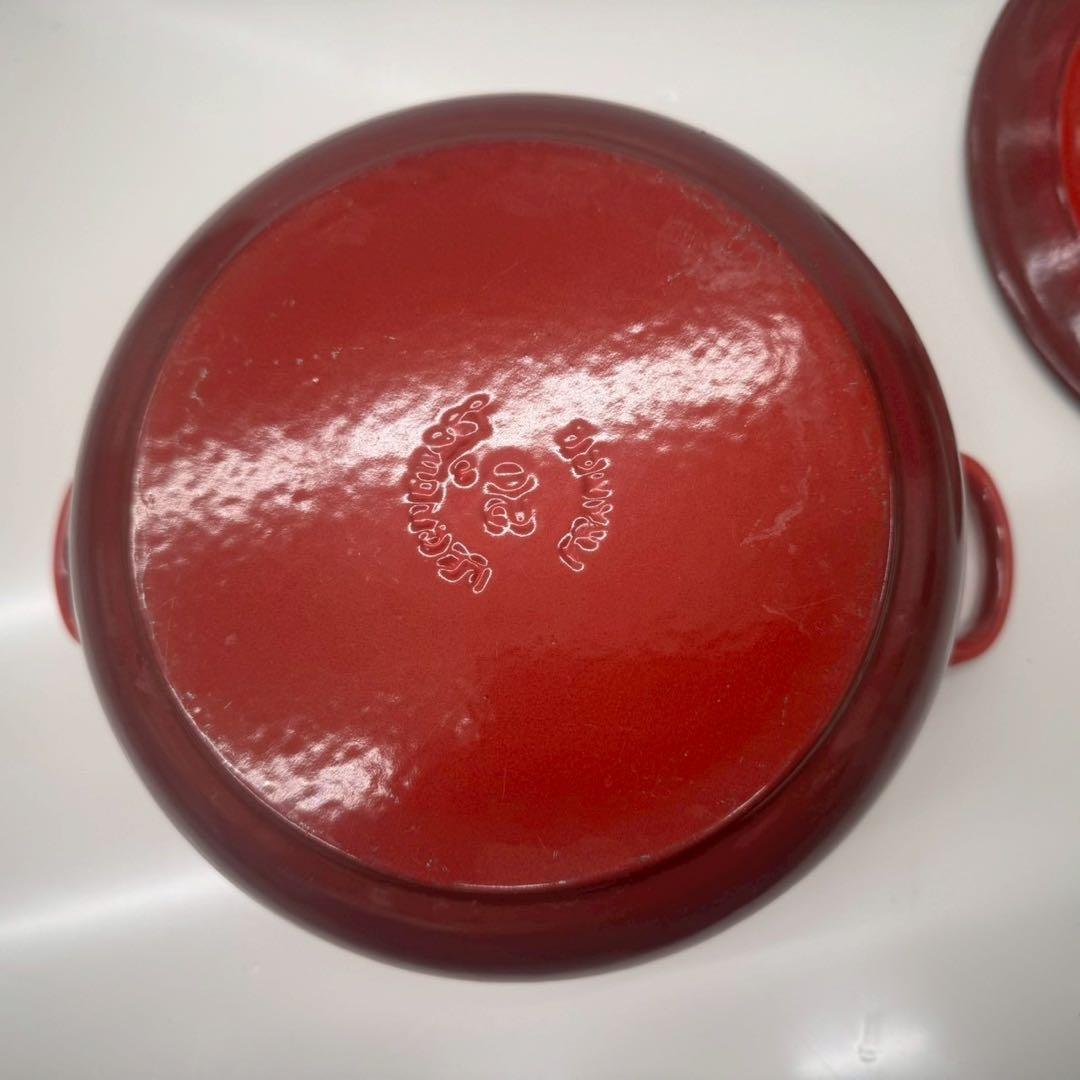 ルクルーゼ ココットロンド 20cm チェリーレッド 両手鍋美品 nk01