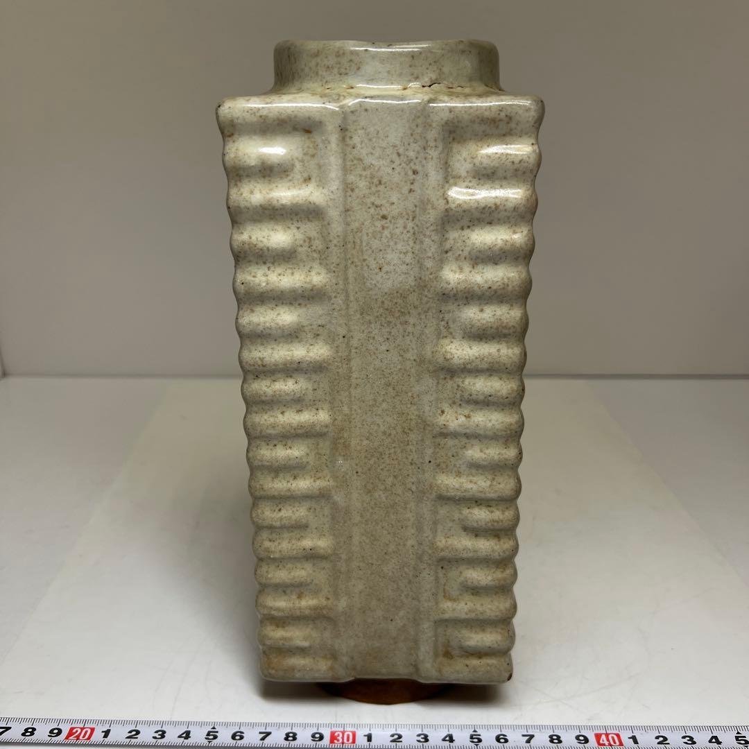 専用　中国美術　角瓶花瓶　高さ約25㎝　東Y8-0302☆2F