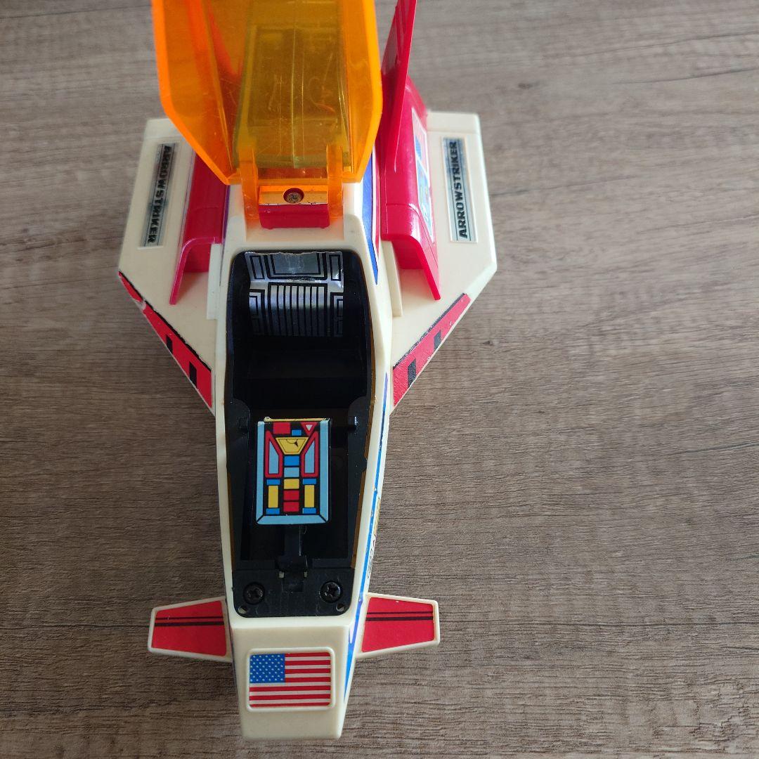 レトロ玩具　『星銃士ビスマルク』戦闘メカ、「アローストライカー