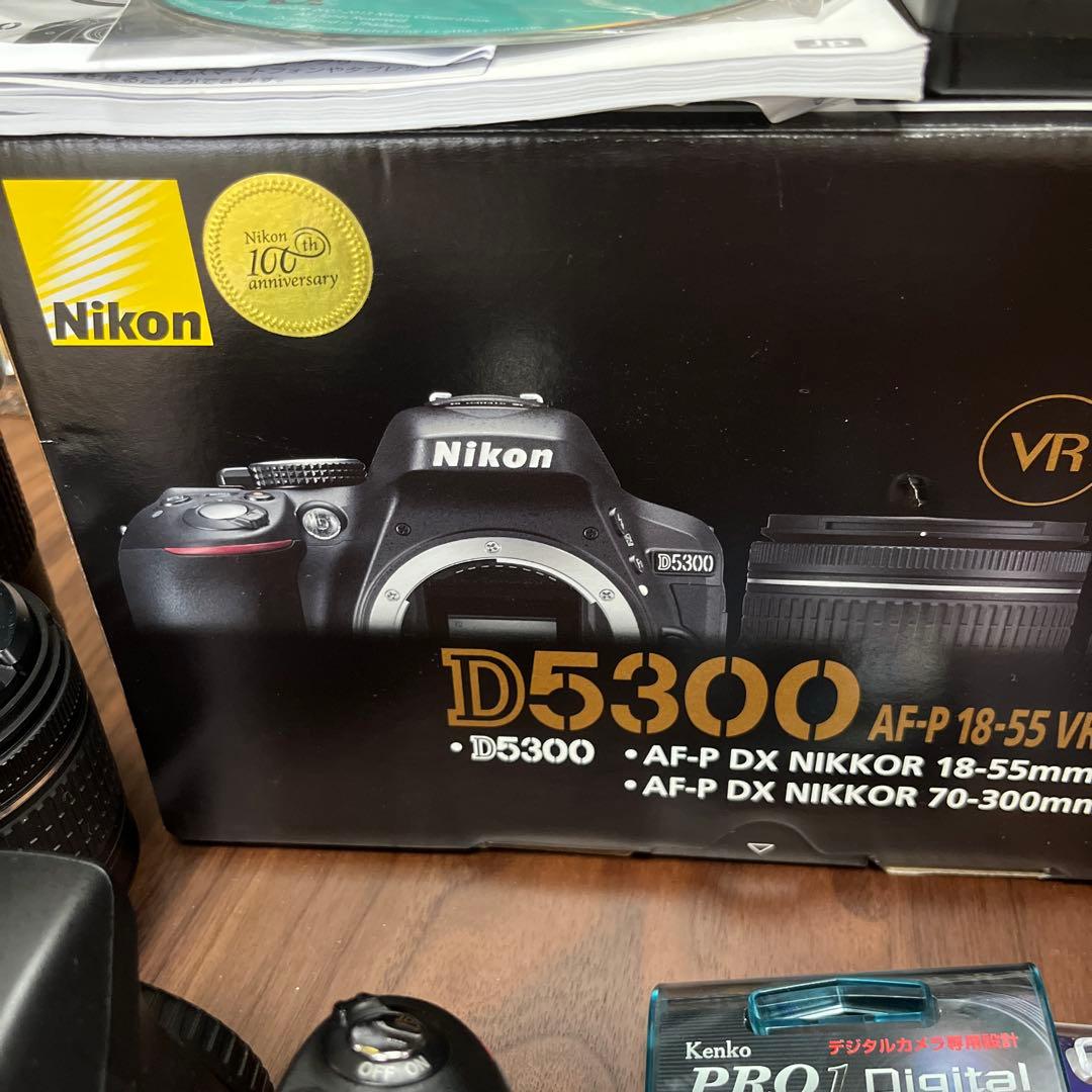 【超美品】　Nikon D5300 デジタル一眼レフカメラ レンズ3本セット