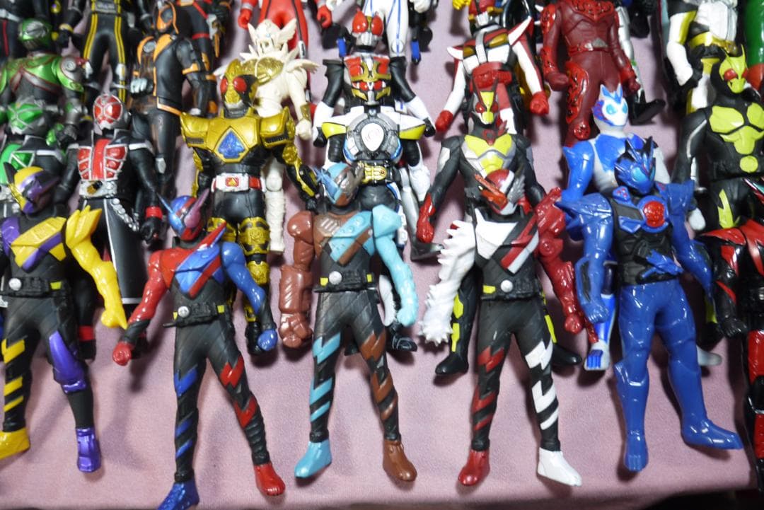 ライダーヒーローシリーズ　ビッグソフビフィギュア　仮面ライダー　ソフビ108体