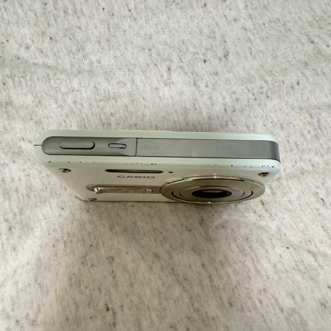 CASIO EXILIM EX-S100 ホワイト