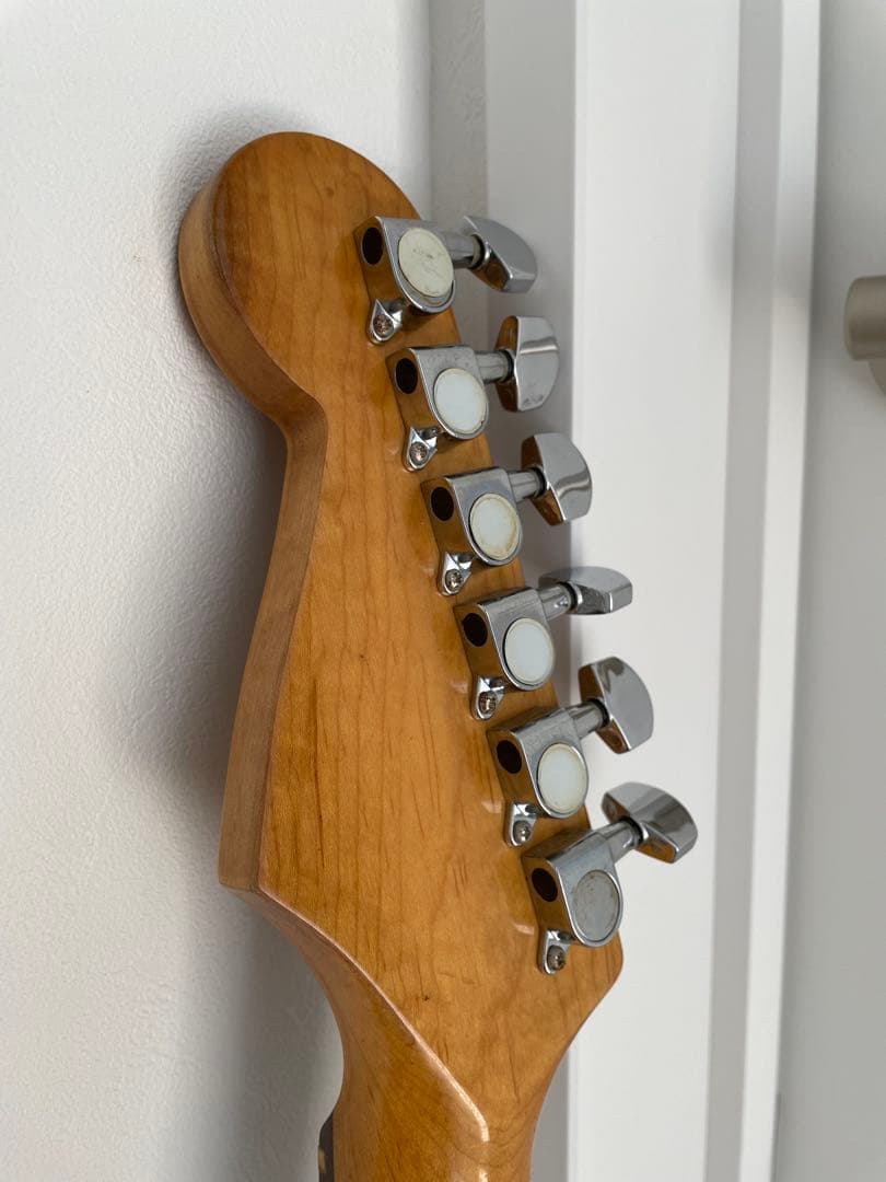 BUSKER'S サンバースト ストラトキャスター エレキギター SSH