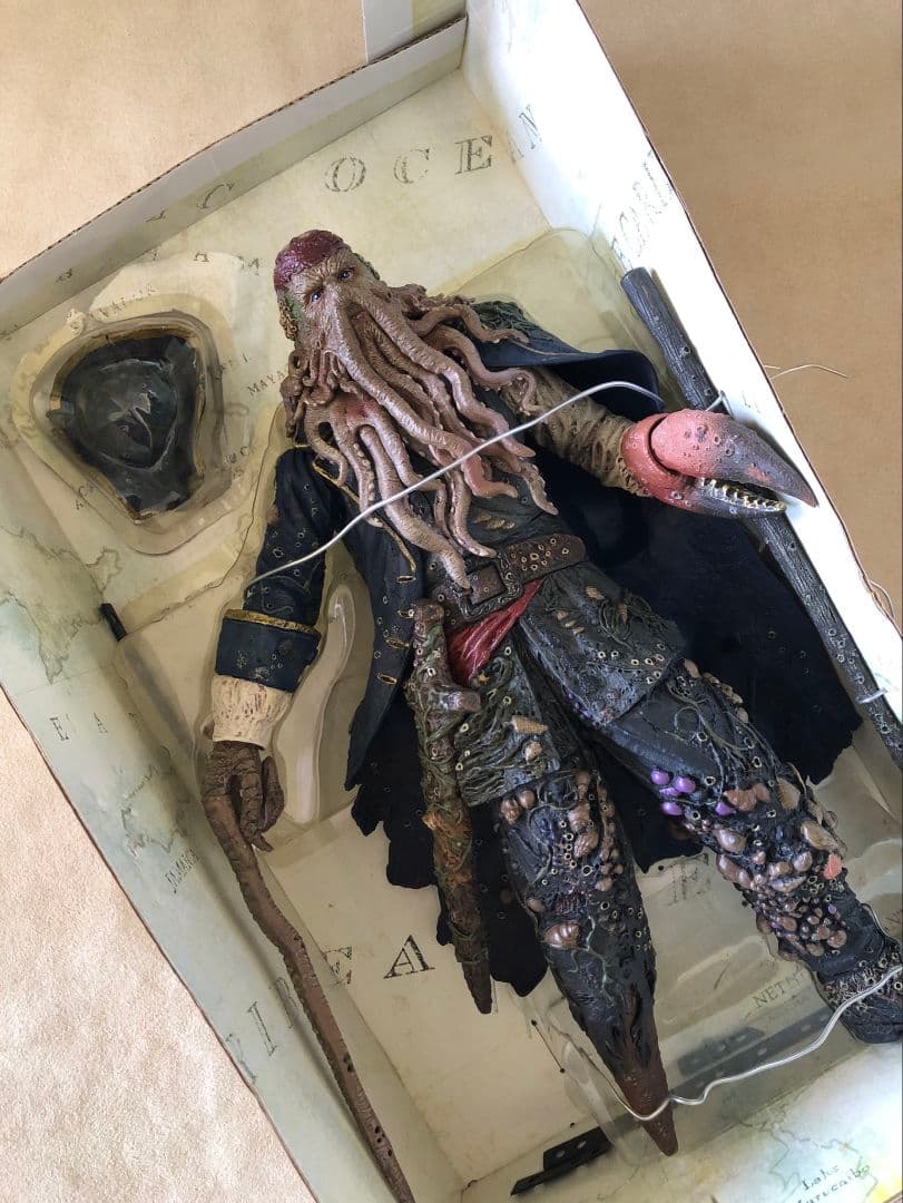 NECA パイレーツオブカリビアン Davy Jones 12インチ フィギュア