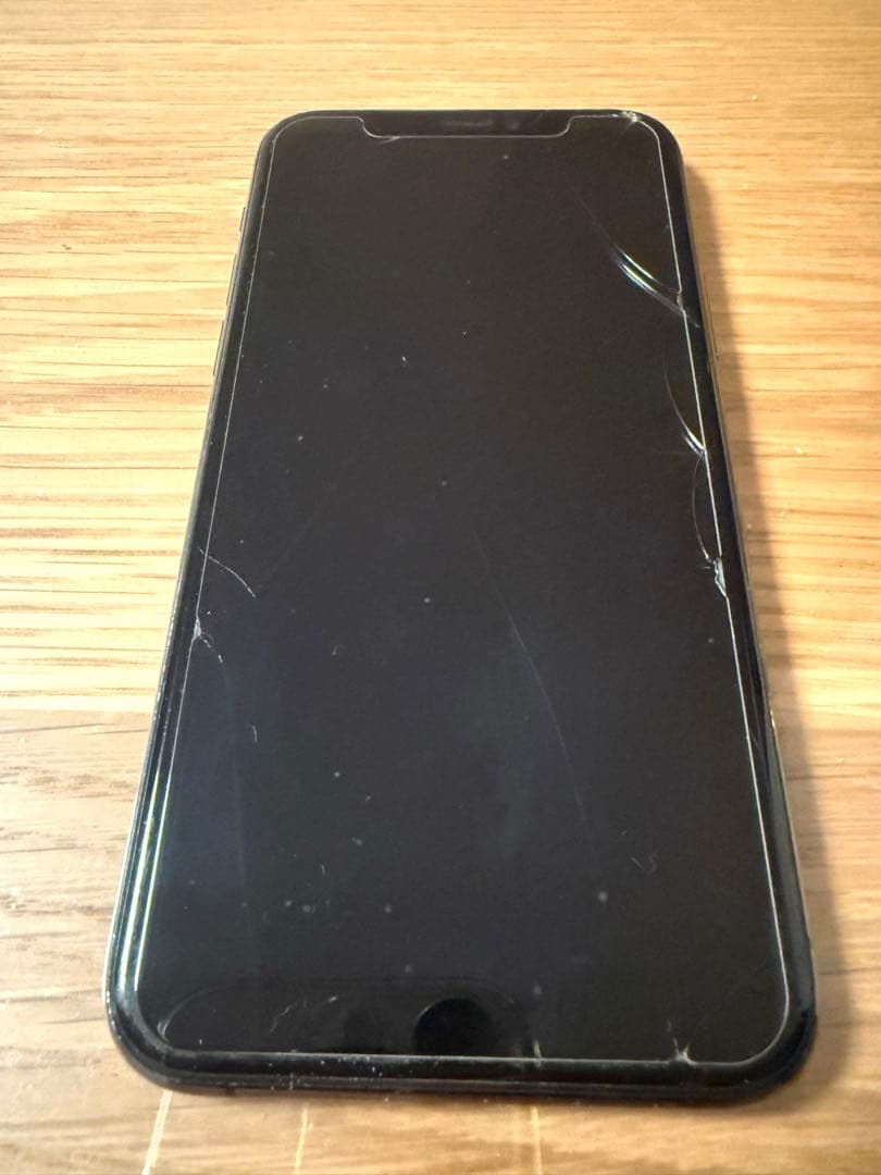 【訳あり】iPhone 11 Pro グレー 64GB SIMフリー（傷あり）